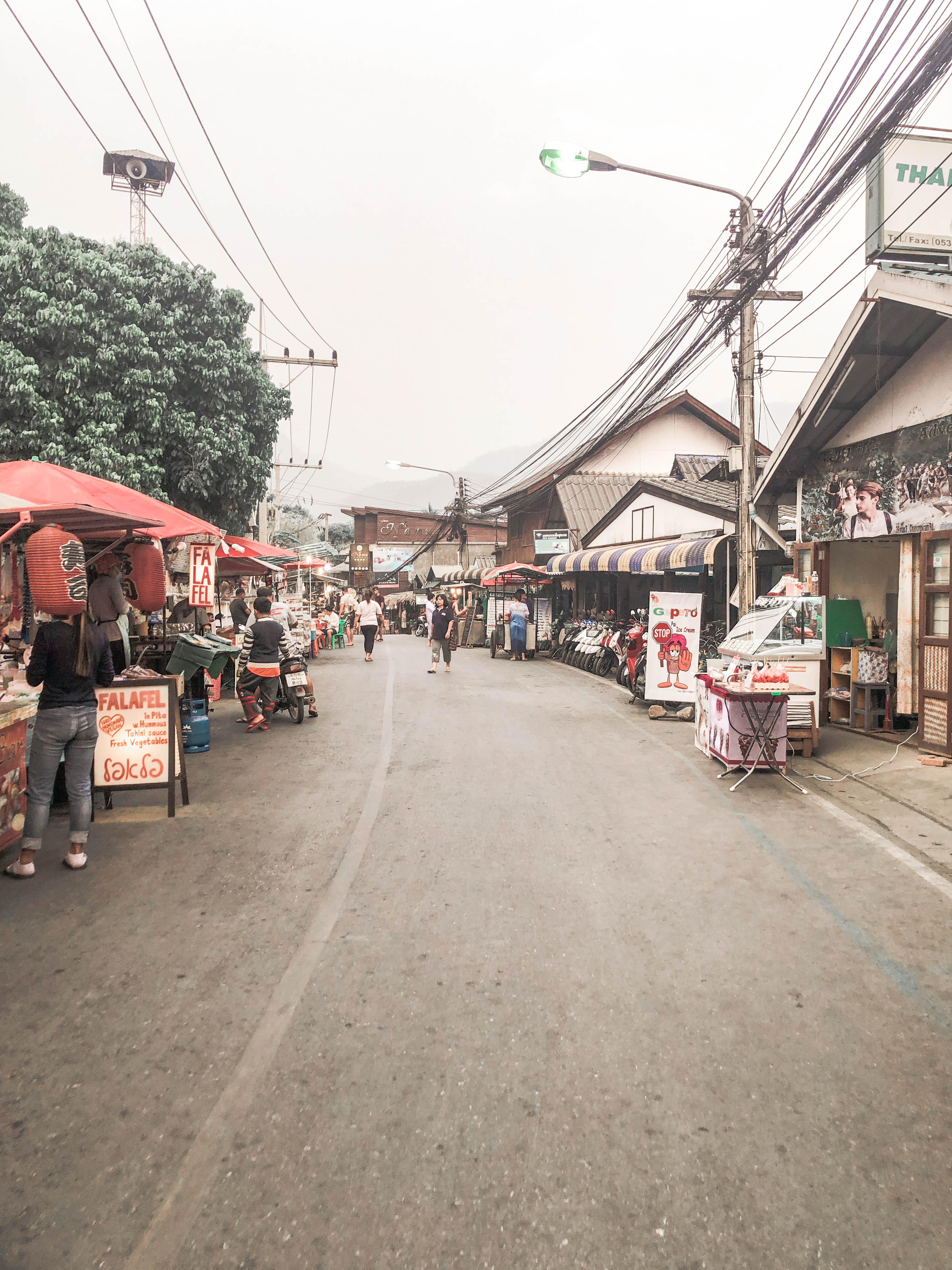 Travel Guide To Pai - The street