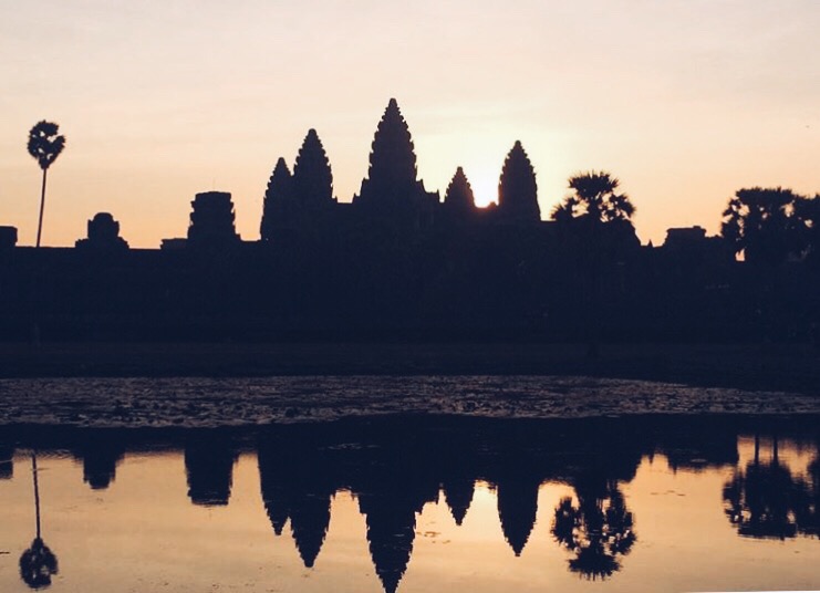 Angkor Wat Travel Guide - Sunrise