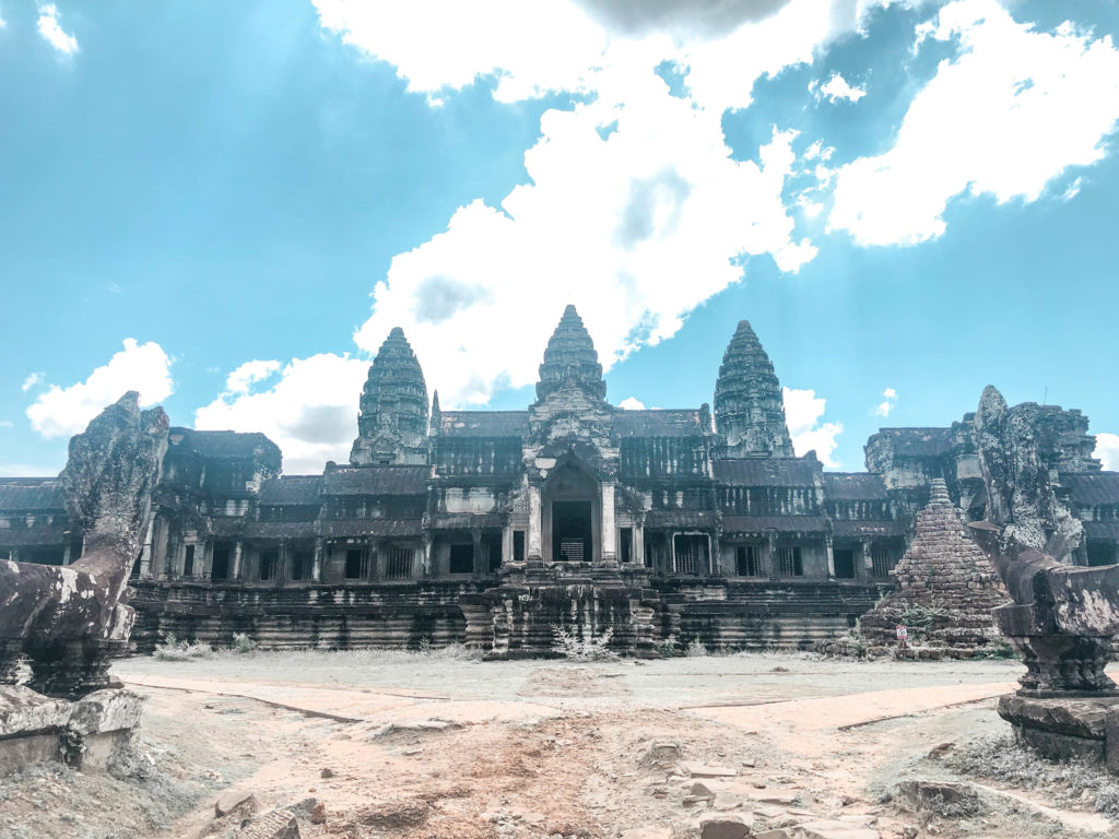 Angkor Wat Travel Guide - view